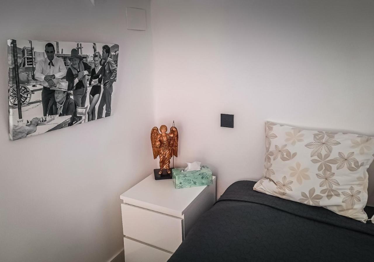 Tofi Apartamento Madri Exterior foto